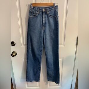 BIMBA Y LOLA Straight Crop Fit Blue Jeans